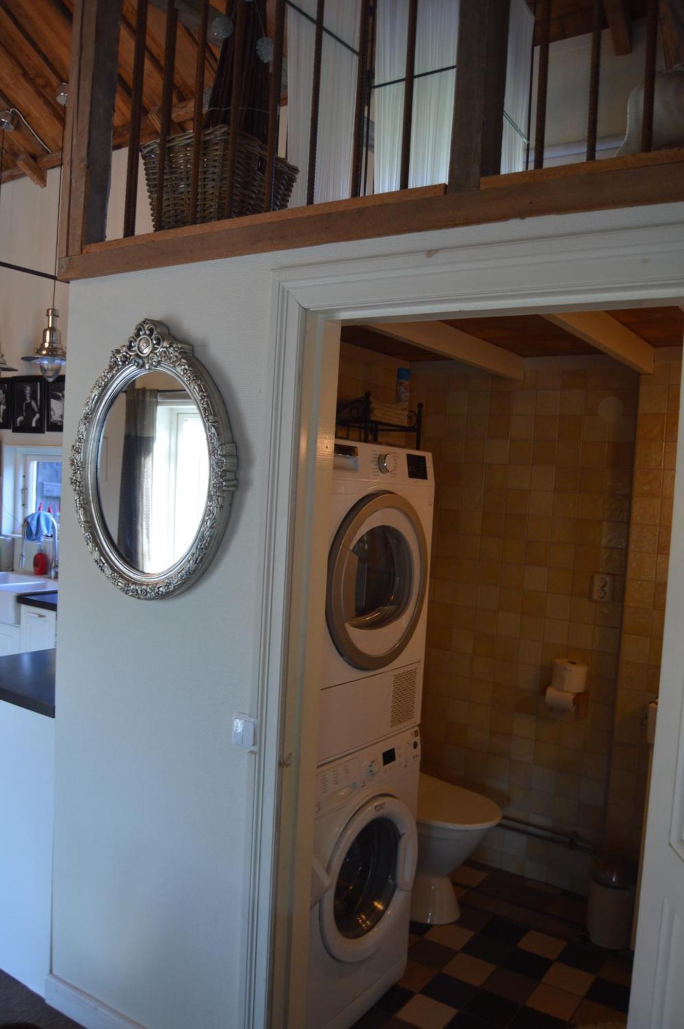 Ekengard Apartamento Köping Exterior foto