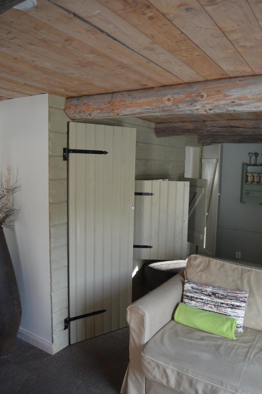 Ekengard Apartamento Köping Exterior foto