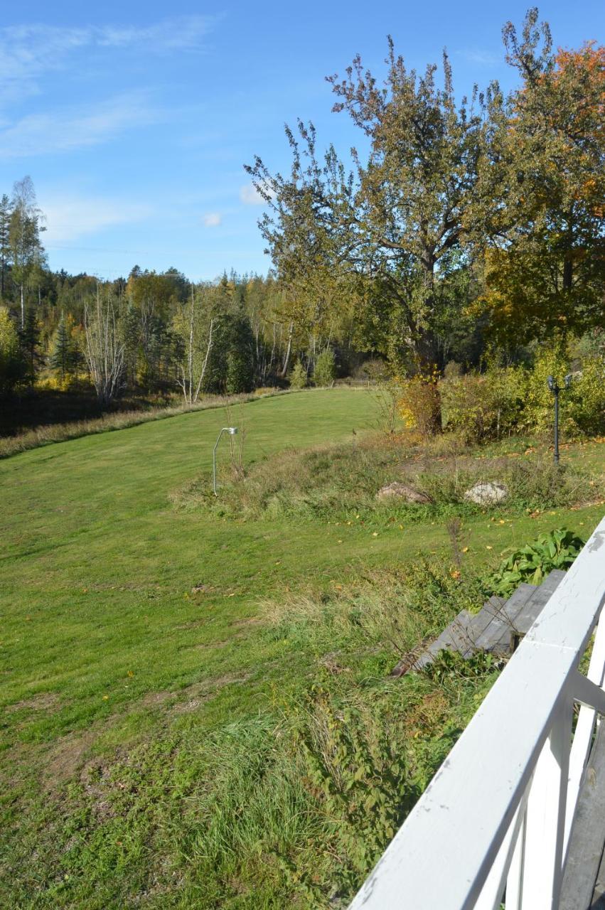 Ekengard Apartamento Köping Exterior foto